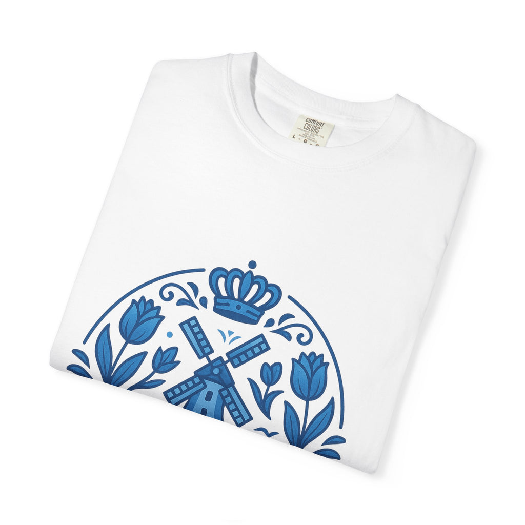 Dutch-Themed Unisex T-Shirt, Vibrant Cozy Tee for Men and Women, Perfect Gift for Holidays, Cute Casual Wear, Decorative House Design, [...]